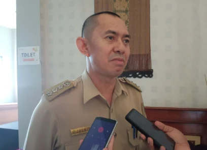 Pembangunan Kantor Camat Kota Bangun Darat Segera Rampung